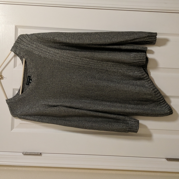 Willie Smith medium charcoal grey sweater. - Picture 1 of 4